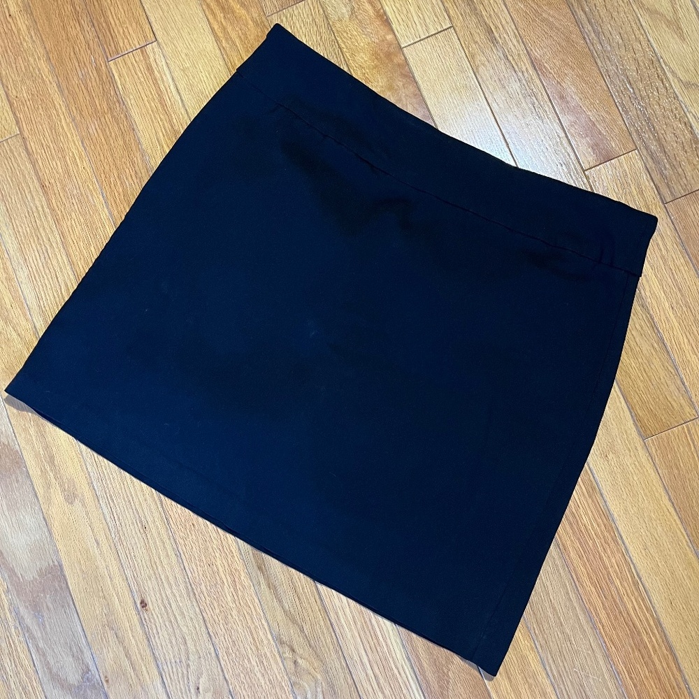 Black Jenna Rose Mini Skirt